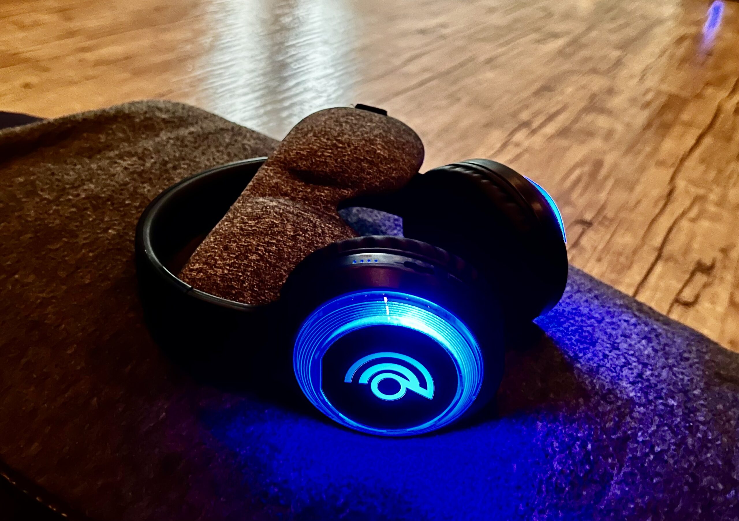 9D Headset on Pillow